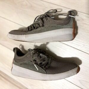 Sorel Out 'N About Plus Waterproof Casual Sneakers Women's Sage Green US 7